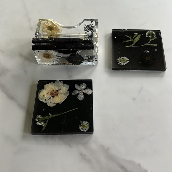 Handmade floral coasters - Picture 5 of 5